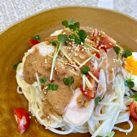 サラダチキンでバンバンジー麺