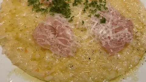 生ハムとパルミジャーノのリゾット